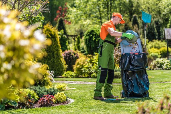 Cost of Lawn Cleaning Service in Prescott